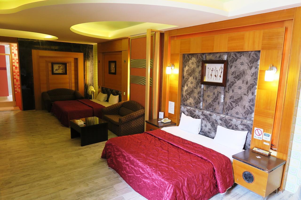 Fu Ching Motel Changhua Exterior foto